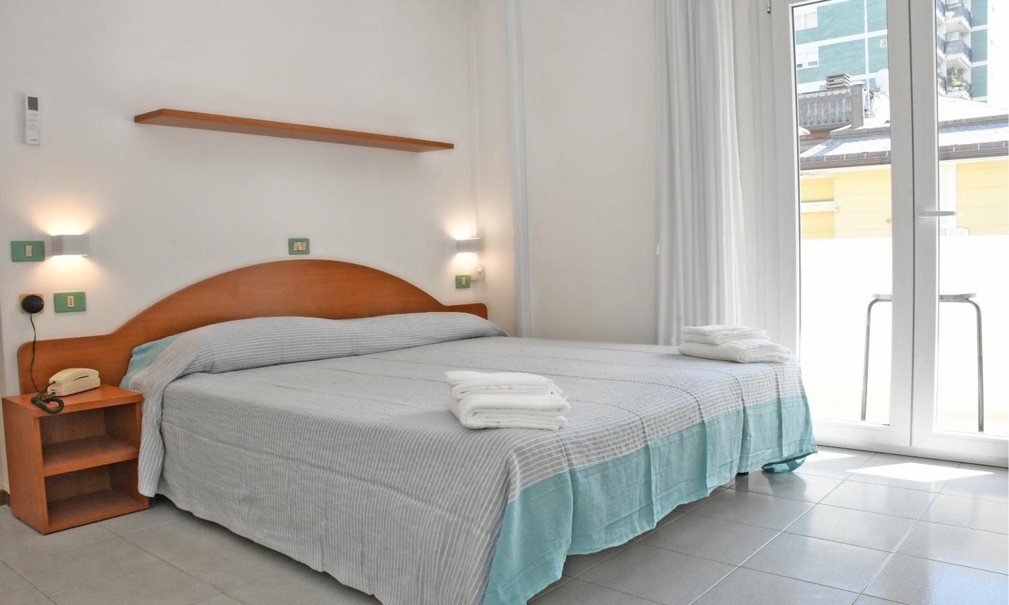 Hotel Exclusive In Pieno Centro - Nuova Gestione 2025 Riccione Exteriör bild